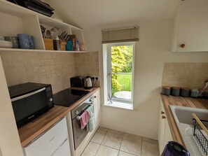 Cottage | Interior
