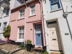 Cottage | Detail eksterior