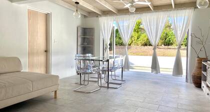 Modern 3bed House in the Heart of Swetes Village