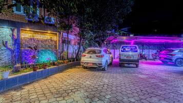 Parcheggio non assistito gratuito