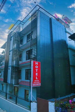 Exterior - Hotel Airport Deepshree (Kathmandu)