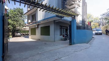 Entrada de la propiedad