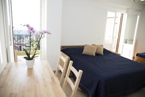 1 Schlafzimmer, Bügeleisen/Bügelbrett, Reisekinderbett, kostenloses WLAN