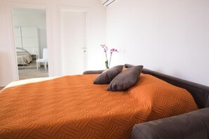 1 Schlafzimmer, Bügeleisen/Bügelbrett, Reisekinderbett, kostenloses WLAN