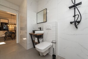 別墅 (Four Bedroom Villa) | 浴室 | 毛巾