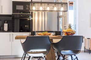 別墅 (Four Bedroom Villa) | 餐廳