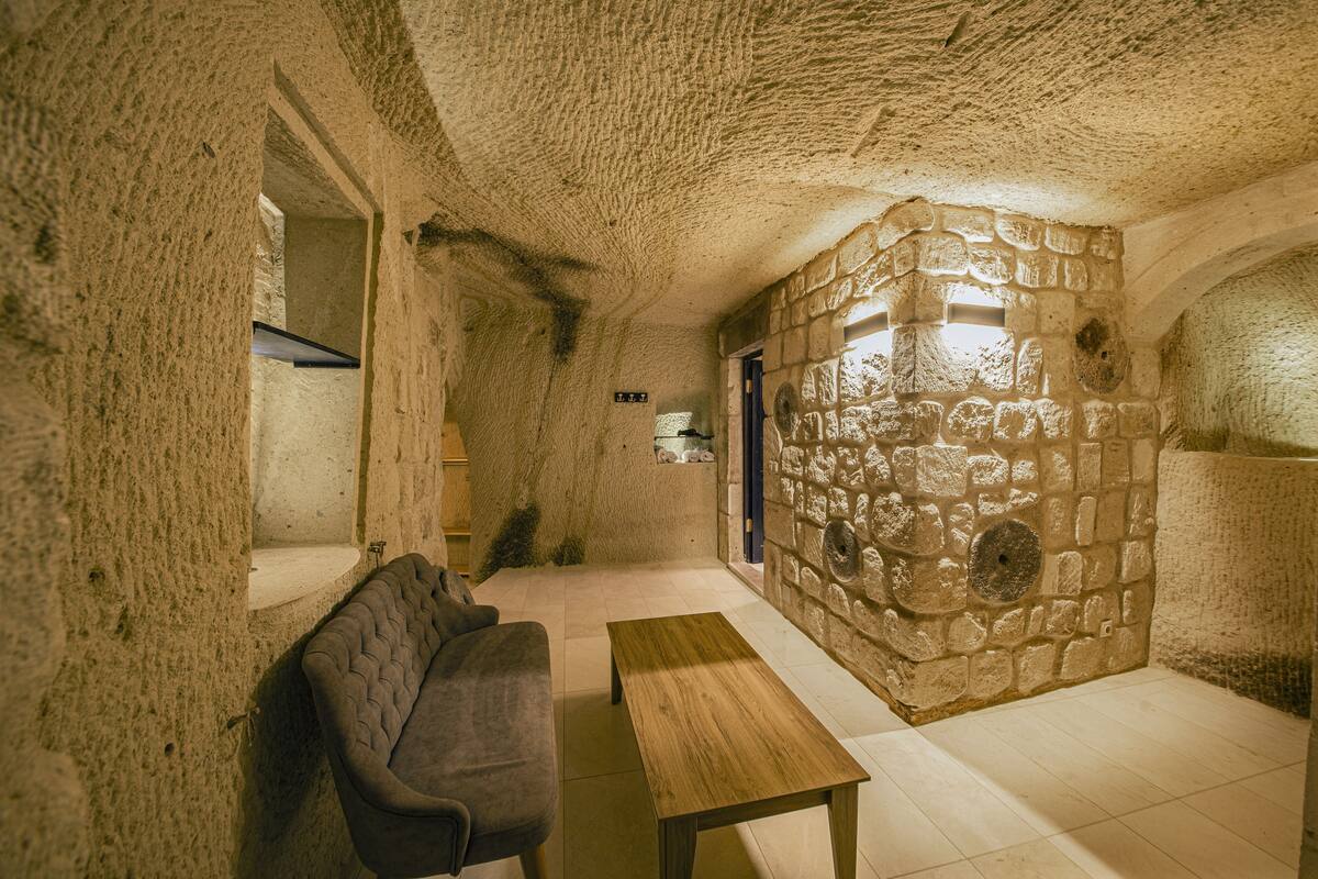 Soundproofing, free WiFi