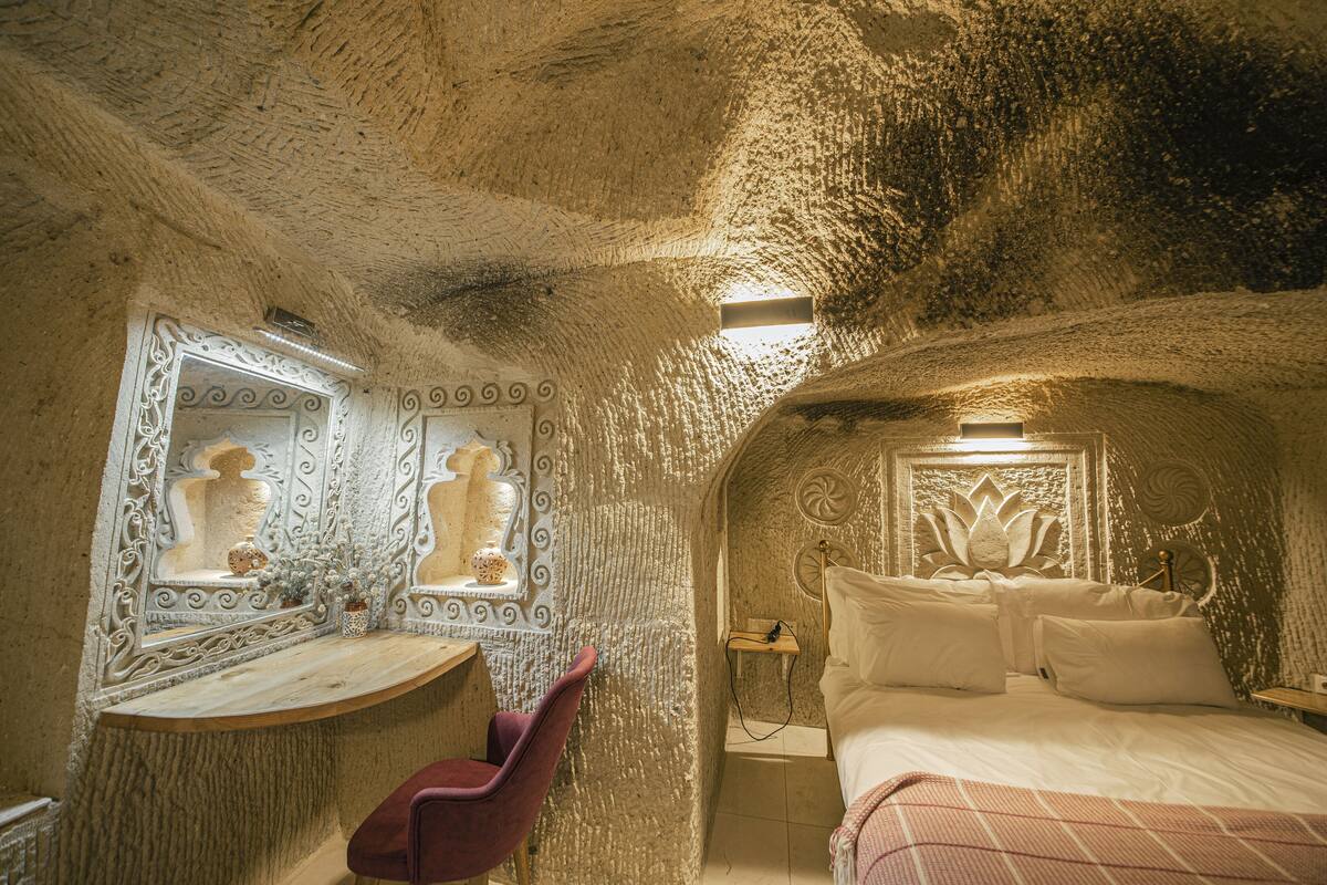 Soundproofing, free WiFi