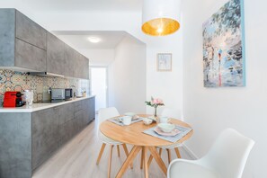 House, 2 Bedrooms, Terrace | Private kitchen | Fridge, microwave, stovetop, dishwasher