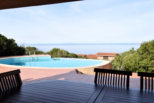 Villa with shared pool and sea view