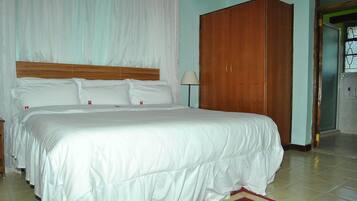 Standard Room | Bed sheets