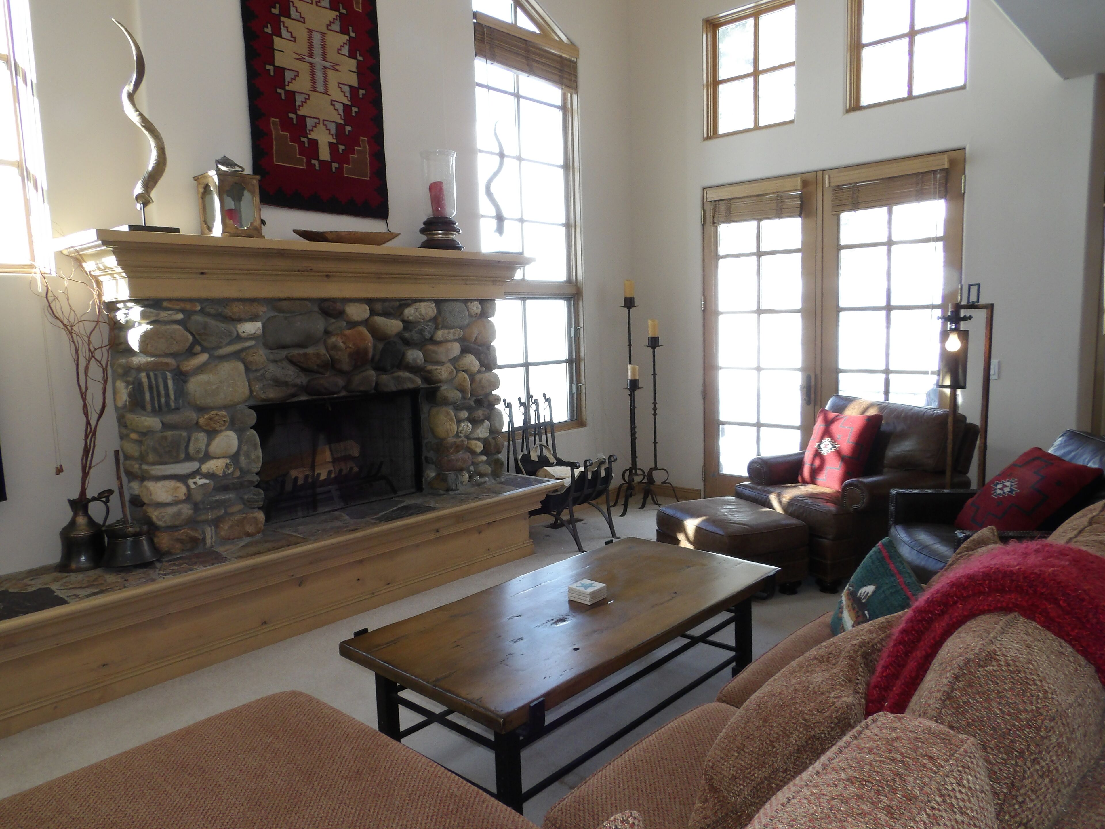 Great Elkhorn Townhome With Elkhorn Amenities! A "Hot" Property for the Winter, Summer, & Year-Round!