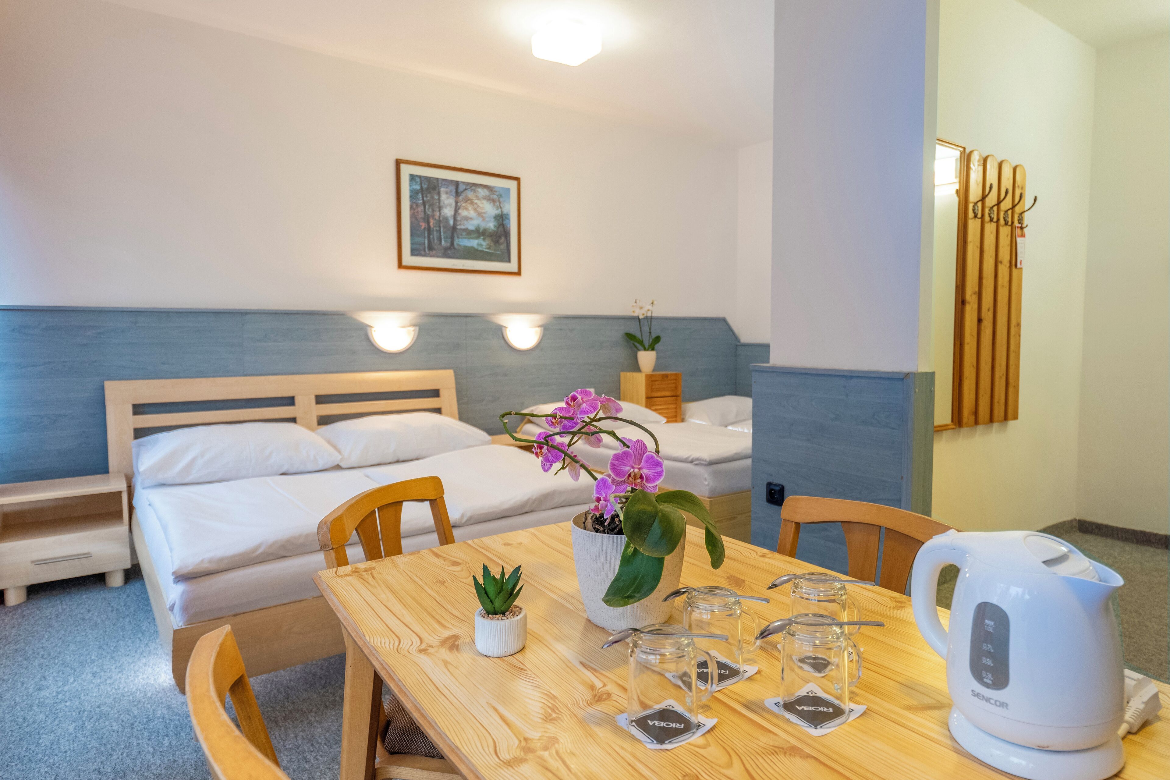 Standard Quadruple Room | Free WiFi, bed sheets