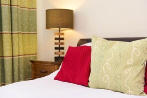 2 bedrooms