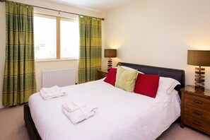 2 bedrooms
