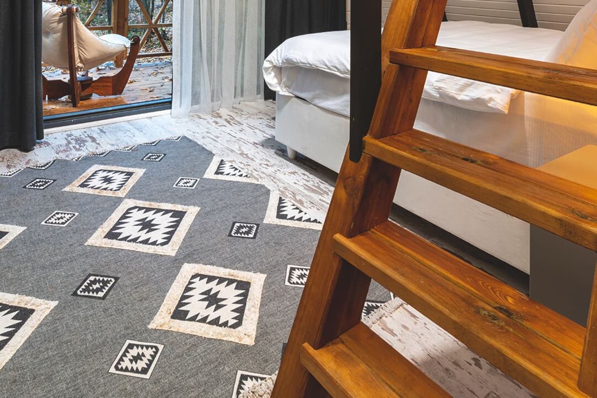 Comfort Chalet | 1 bedroom, premium bedding, Select Comfort beds, free minibar