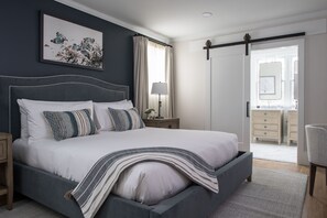 Suite luxueuse, 1 trÚs grand lit et 1 canapé-lit | Literie hypoallergénique, lit avec matelas à plateau-coussin