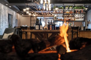 Dinner served - The Federal (Brunswick)