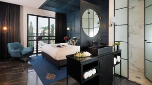 Bahaim Gardens | มินิบาร์, ห้องพักตกแต่งอย่างมีเอกลักษณ์, ตกแต่งพิเศษโดยเฉพาะ, Wi-Fi ฟรี