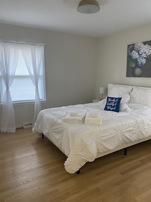 3 chambres, fer et planche Ă repasser, Wi-Fi, draps fournis