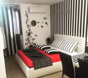 1 makuuhuone, silitysrauta/-lauta, ilmainen Wi-Fi, vuodevaatteet