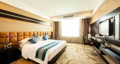 Park Lane Yiju Hotel (Jiangmen Taishan Pedestrian Street Pinghu Road)