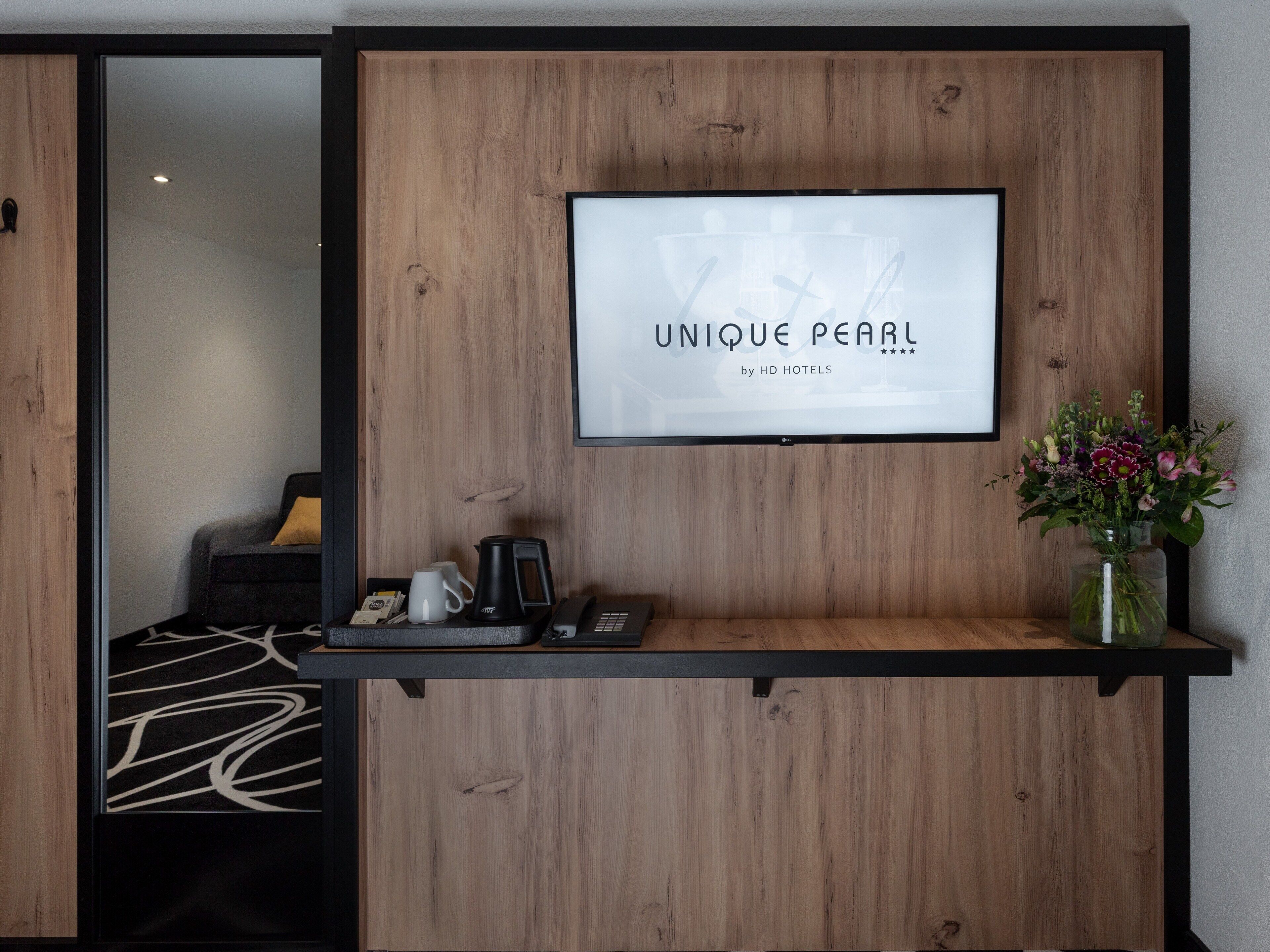 1 bedroom, hypo-allergenic bedding, down duvets, in-room safe