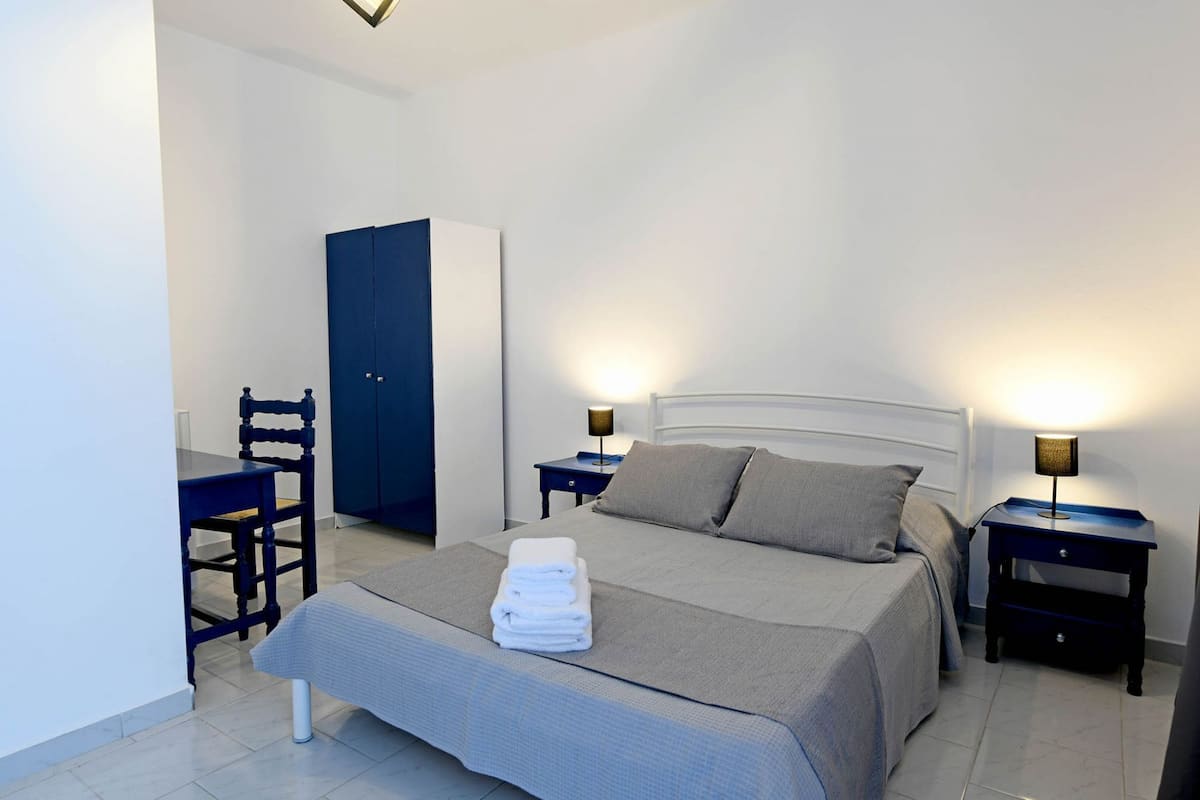 Standard Double Room | Soundproofing, free WiFi, bed sheets