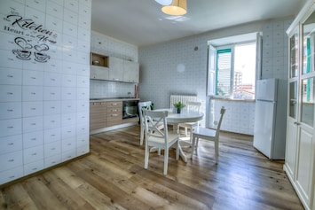 dining room Lettieri Apartment Affitti Brevi Italia