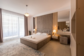 Deluxe-Studiosuite | 1 Schlafzimmer, Verdunkelungsvorhänge, Bügeleisen/Bügelbrett