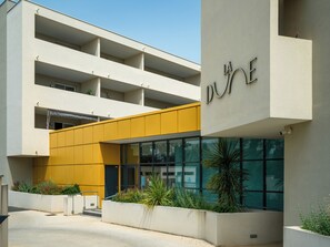 Front of property - Vacancéole - Résidence La Dune (Sérignan)