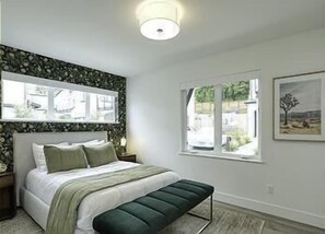 3 bedrooms, desk, iron/ironing board, WiFi