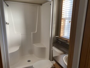 Shower, hair dryer, towels, soap - Royal Gate Retreat Unit 4 (New Braunfels)