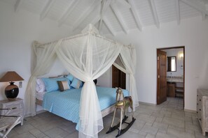 4 chambres, fer et planche à repasser, Wi-Fi, draps fournis