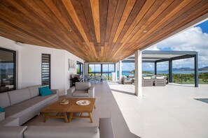 Terrace/patio - La Siesta (3/5 Rooms) (La Baie Nettle)