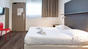 Chambre 2 personnes Double - PMR | Wi-Fi gratuit, draps fournis
