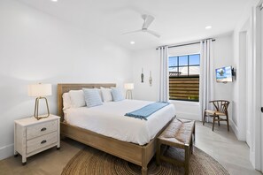 5 bedrooms, in-room safe, iron/ironing board, travel cot