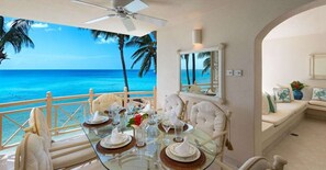 Outdoor dining - Reeds House Penthouse 14 (2/3 Rooms) (Lower Carlton)