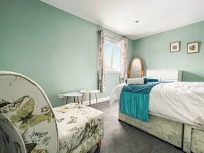 3 bedrooms, free WiFi, bed sheets