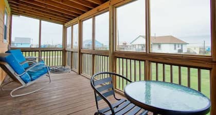 Seabreeze Sueños ※ Surfside Abode a Walk to Beach