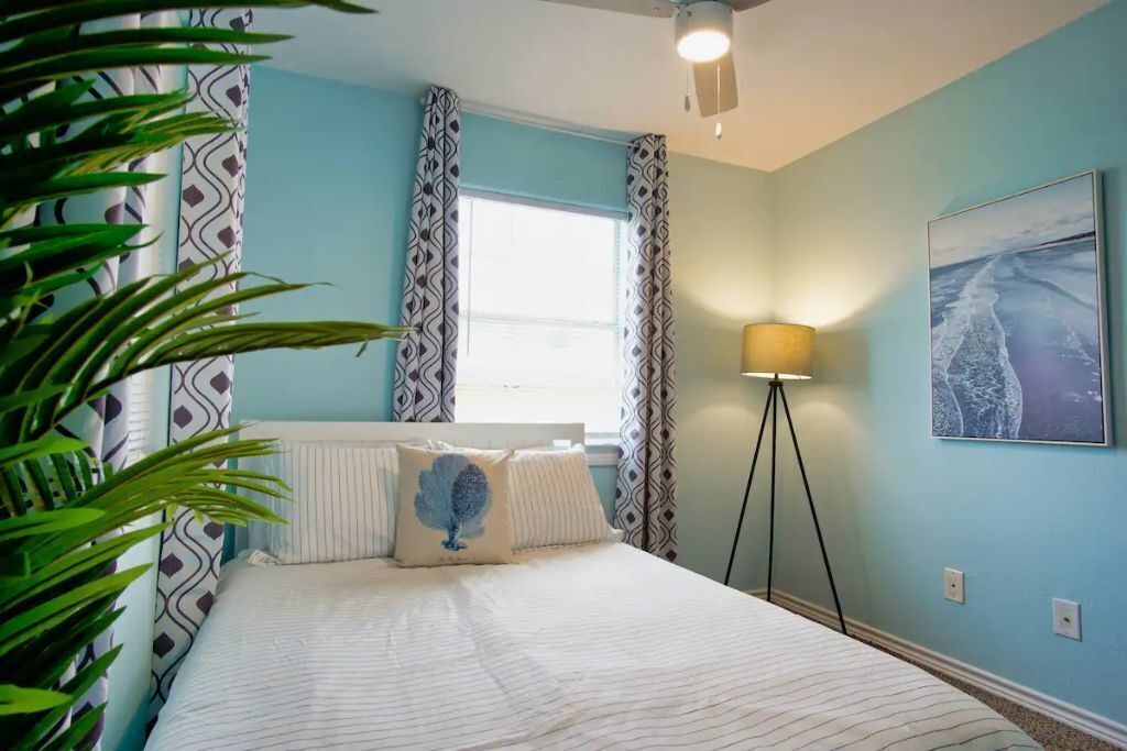 Seabreeze Sueños ※ Surfside Abode a Walk to Beach