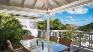 Outdoor dining - Art (2/3 Rooms) Luxury villa (Flamands)