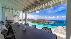 Outdoor dining - The View (3/4 Rooms) Luxury villa (St. Barthelemy)