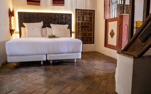 4 slaapkamers, een bureau, reisbedje, gratis wifi