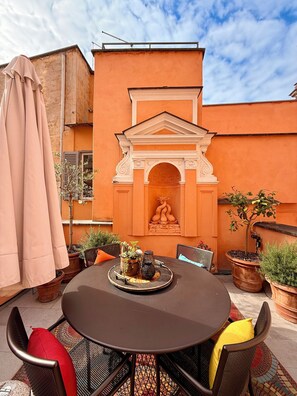 Suite, Terrace | Terrace/patio - Umiltà 36 (Rome)