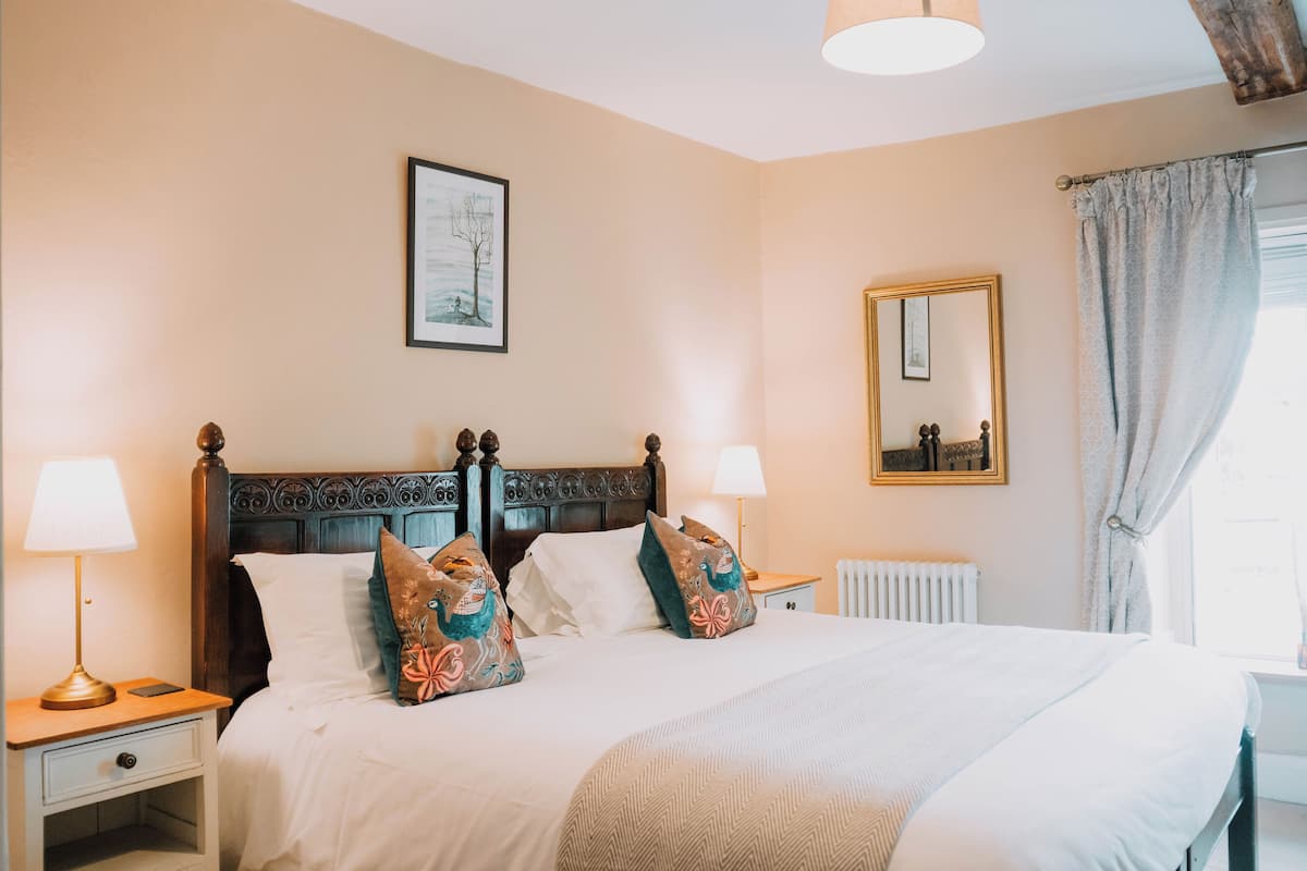 Classic Room | 1 bedroom, free WiFi