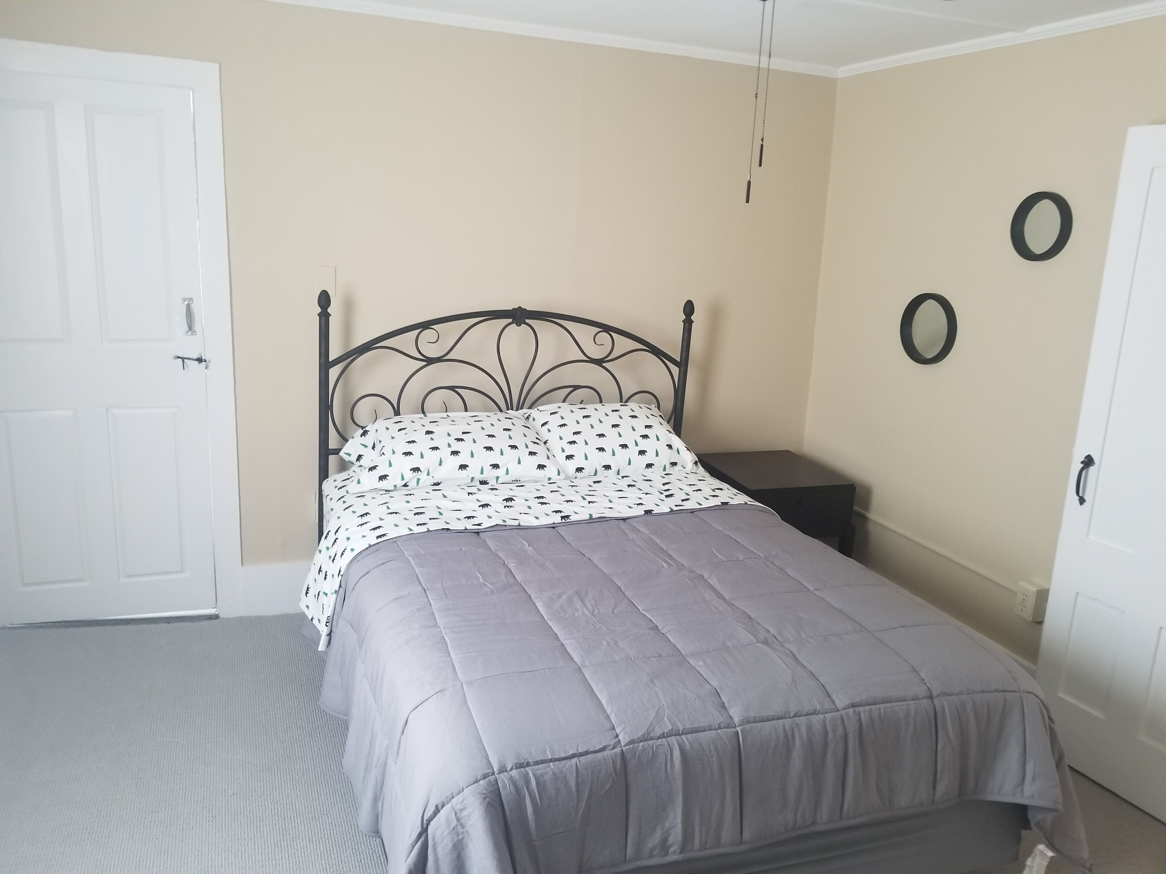 Lovely 2bdrm Apt Close to Stowe, Smugglers Notch & Jay Peak!