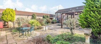 2 bedroom accommodation in Routh, Beverley