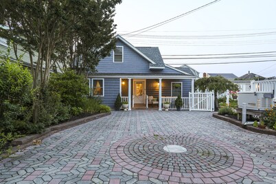 Cheerful Home, 3B, 3B, 2 Blocks to the Ocean