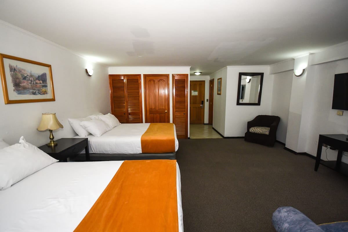 Chambre avec lits jumeaux | Wi-Fi gratuit, draps fournis